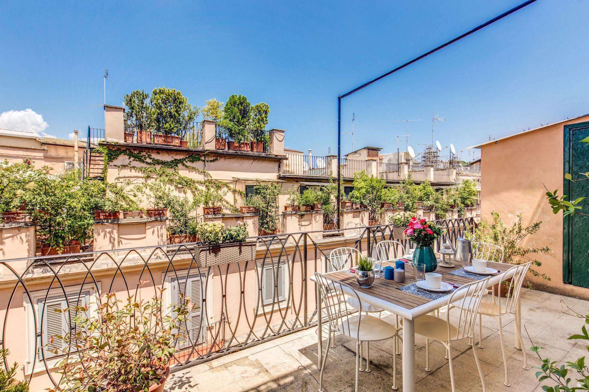 Aweshomeitaly - Spagna Glamour Life Penthouse Rome Buitenkant foto