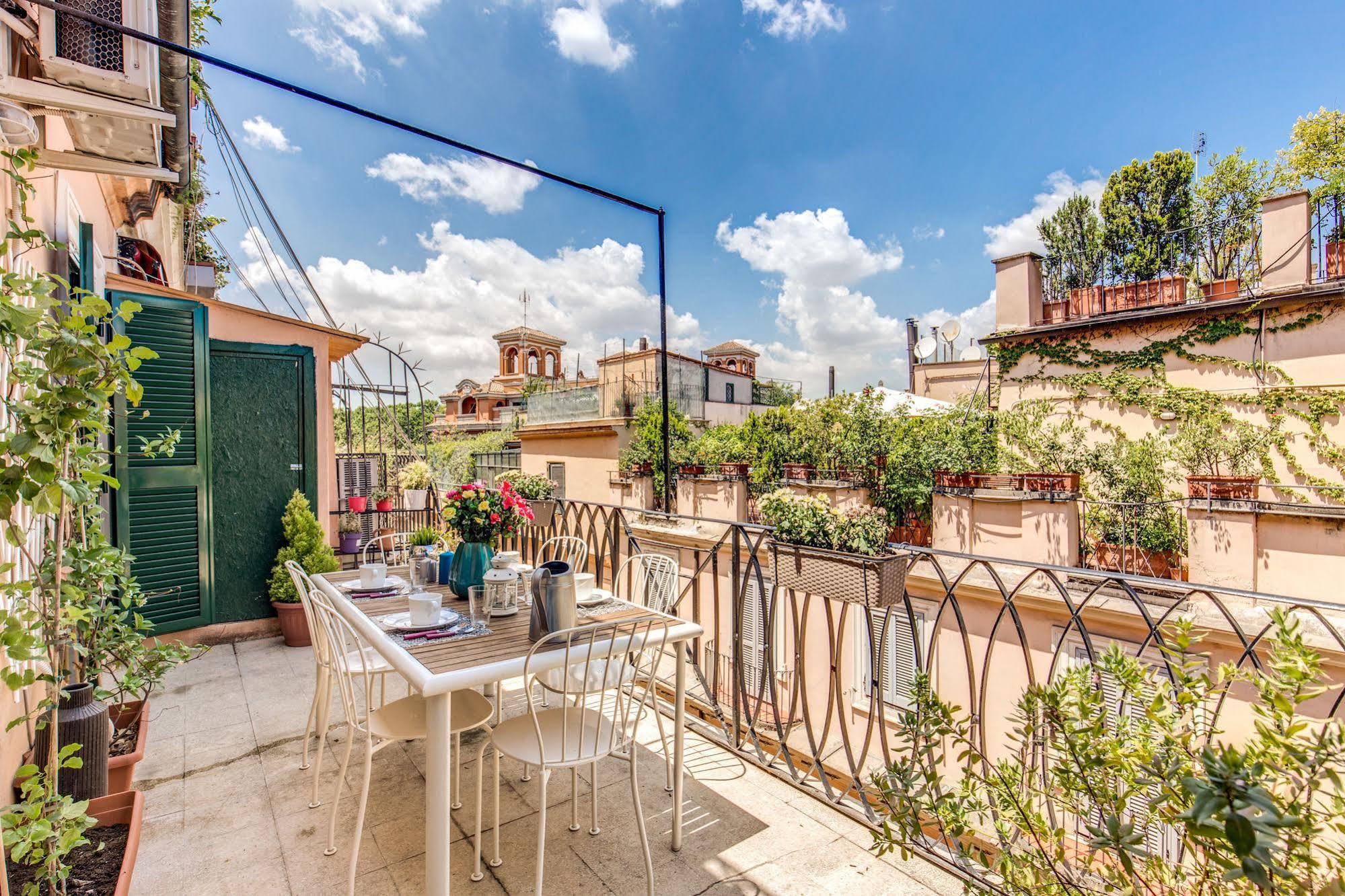 Aweshomeitaly - Spagna Glamour Life Penthouse Rome Buitenkant foto